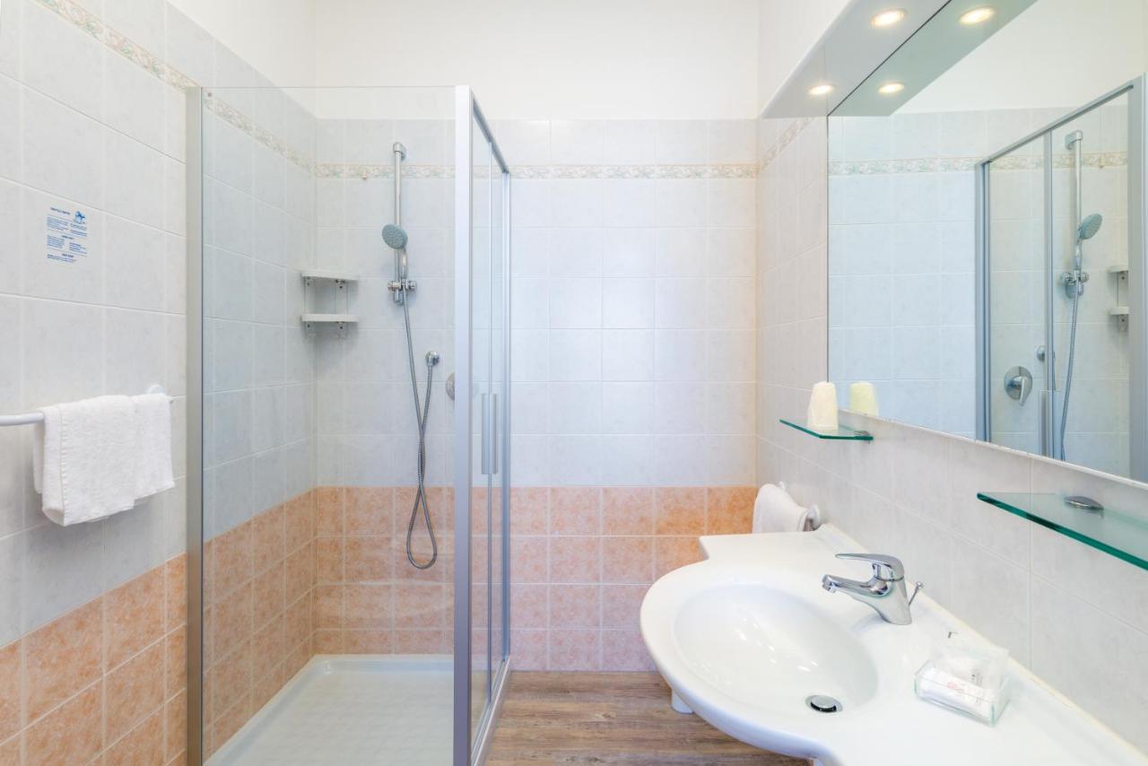 Hotel Nettuno Caorle Eksteriør bilde