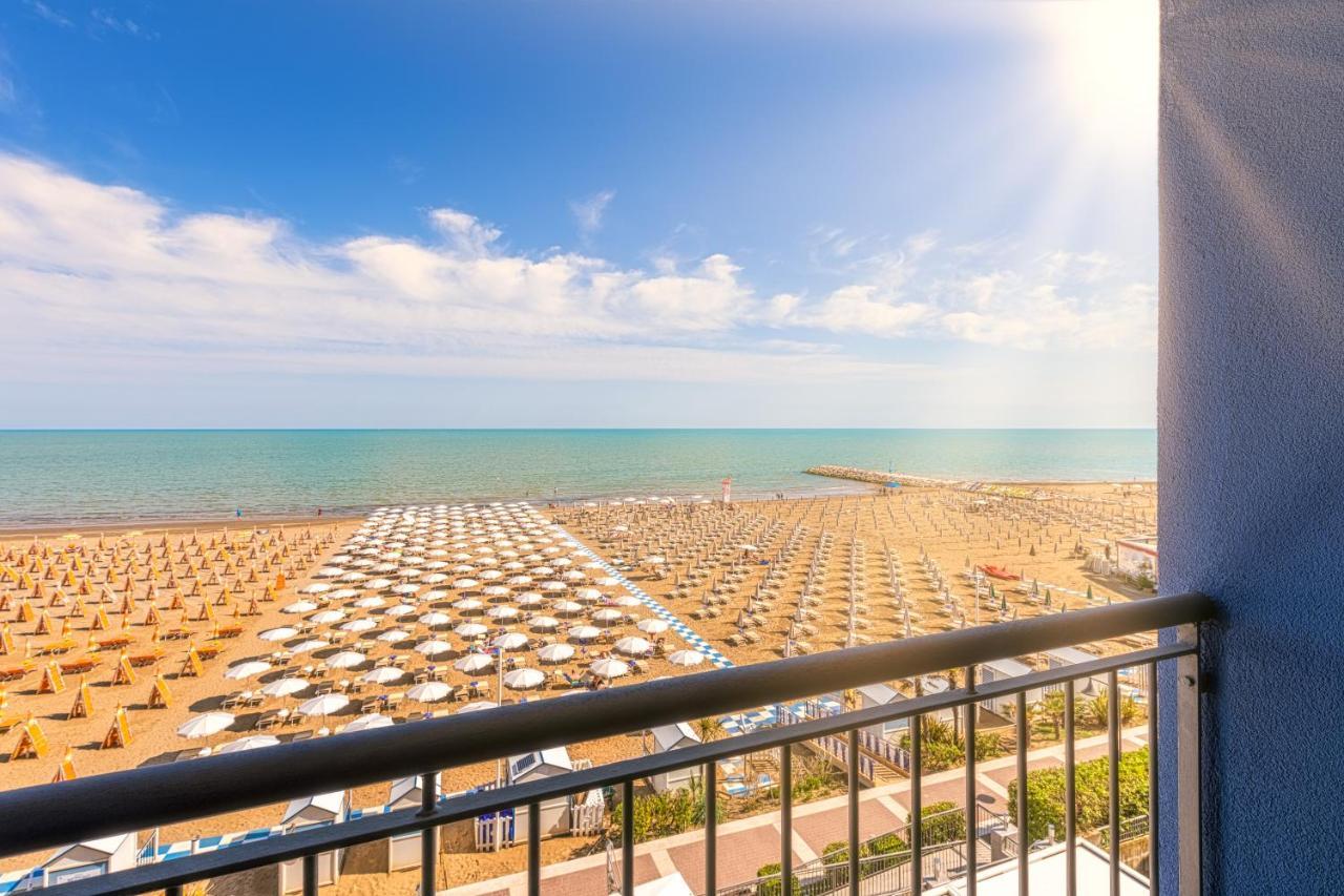 Hotel Nettuno Caorle Eksteriør bilde