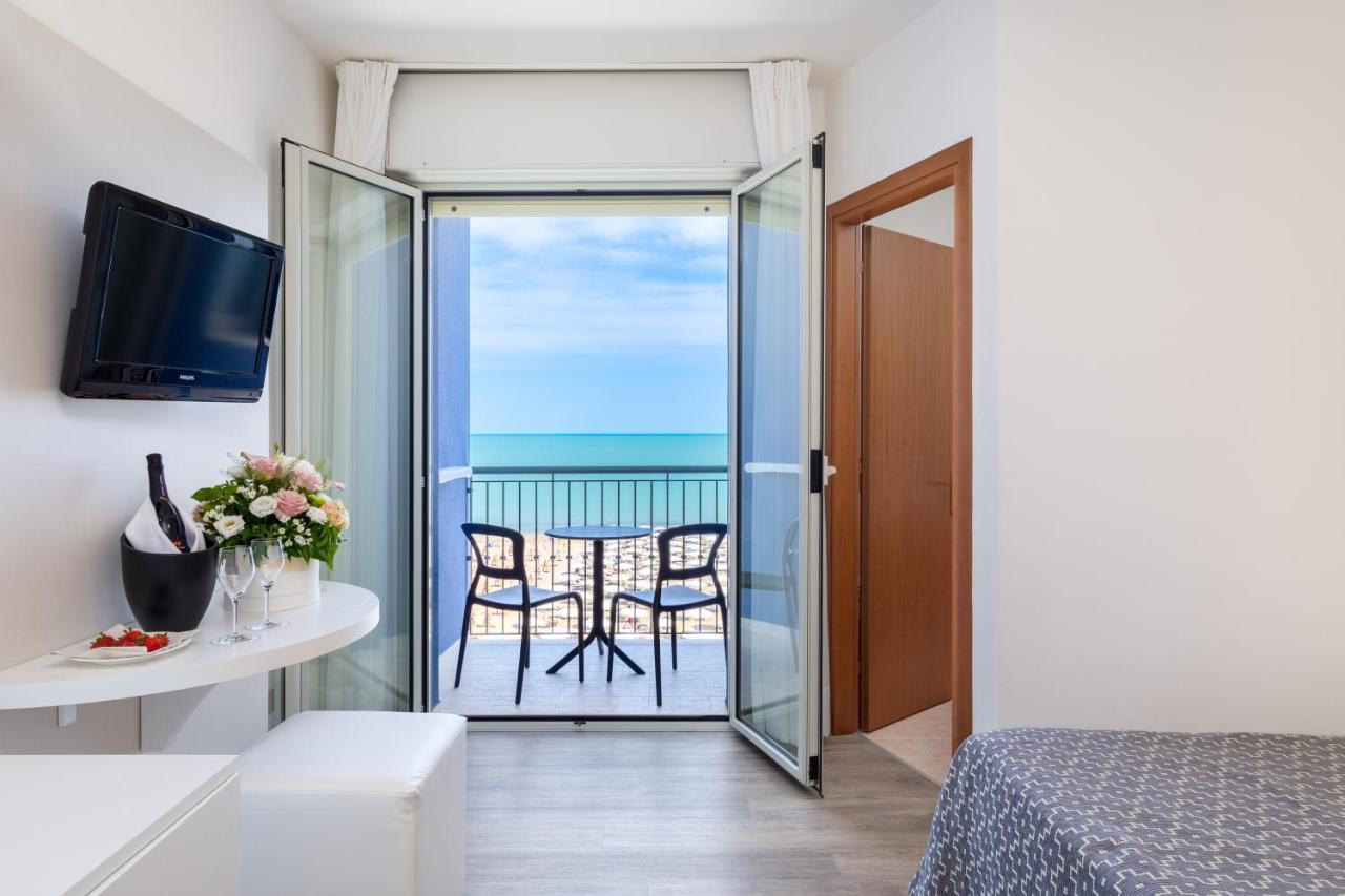 Hotel Nettuno Caorle Eksteriør bilde