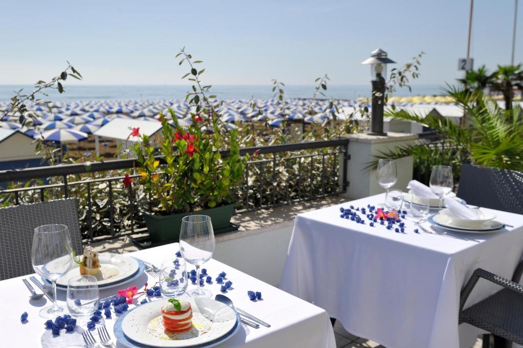 Hotel Nettuno Caorle Eksteriør bilde