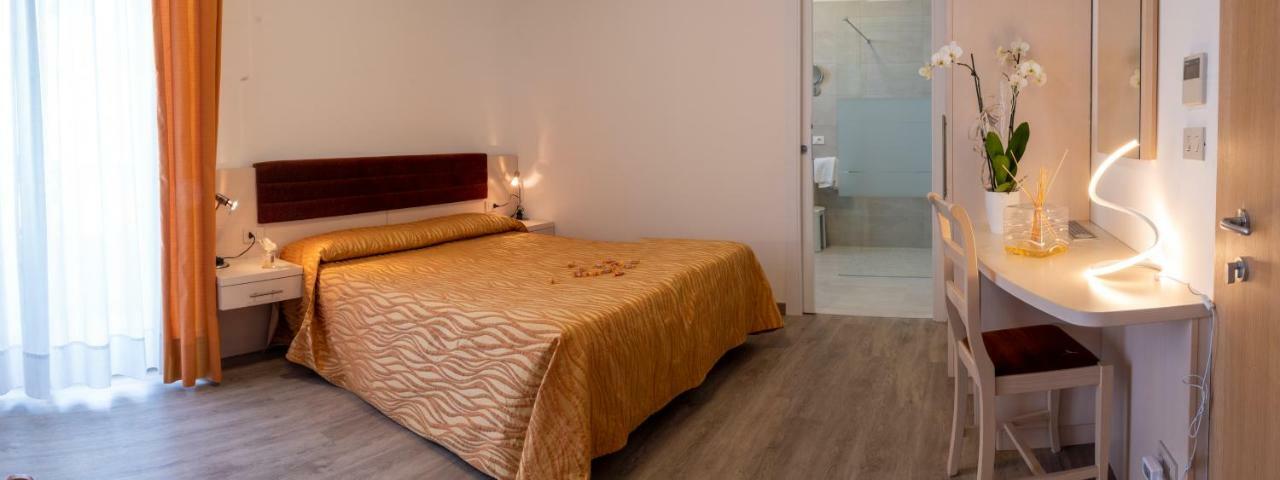 Hotel Nettuno Caorle Eksteriør bilde