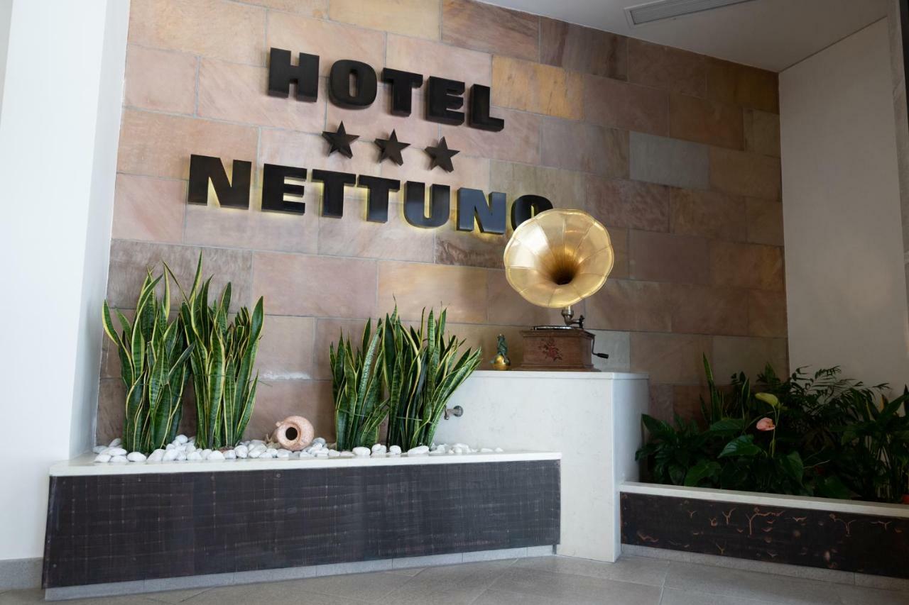 Hotel Nettuno Caorle Eksteriør bilde