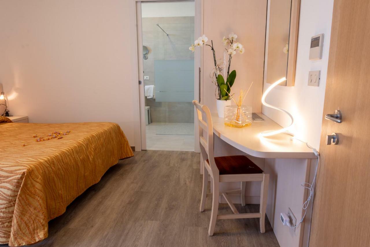 Hotel Nettuno Caorle Eksteriør bilde