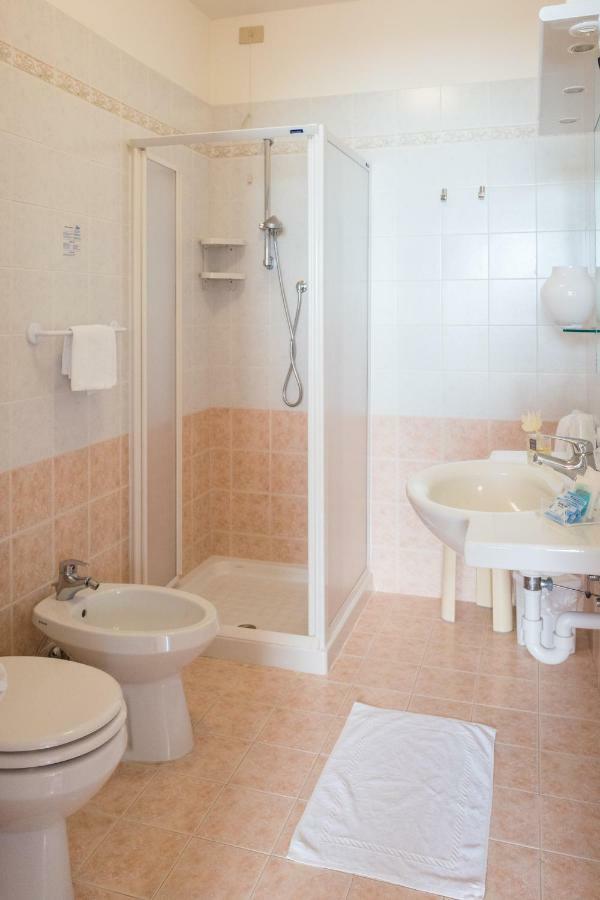 Hotel Nettuno Caorle Eksteriør bilde